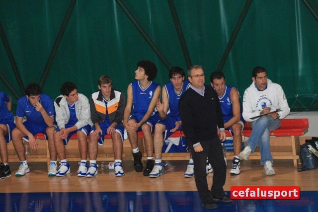 101128_sport 305y_tn.jpg